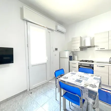 Casa Iride - Monolocale Sito A Holiday home Torre Pali